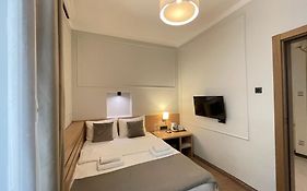 M House Belgrade Residence B&B